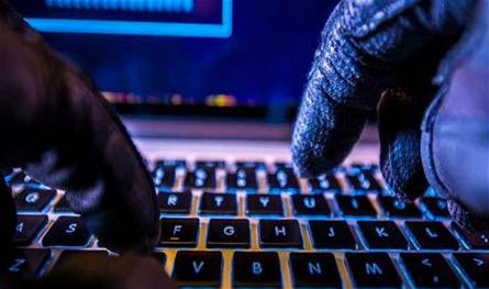 عبر باب خلفي متطور… قراصنة إيرانيون يستهدفون منظمات عالمية عبر باب خلفي متطور… قراصنة إيرانيون يستهدفون منظمات عالمية