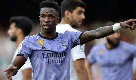 فينيسيوس اللاعب الأعلى أجراً في ريال مدريد! فينيسيوس اللاعب الأعلى أجراً في ريال مدريد!