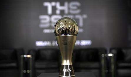الفيفا يعلن عن المرشحين الثلاثة لجائزة أفضل لاعب في العالم الفيفا يعلن عن المرشحين الثلاثة لجائزة أفضل لاعب في العالم