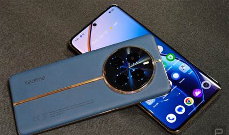 سلسة هواتف جديدة من Realme 12 Pro.. إليكم المواصفات سلسة هواتف جديدة من Realme 12 Pro.. إليكم المواصفات