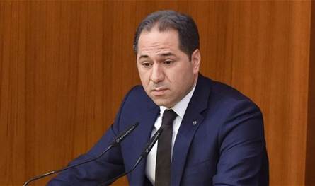الجميل: “إنهم يعلنونها.. التهـ.ـديد بالقـتل العلني من أبواق حـزب- الله ولم أبلّغ بالأمر رسميا ولكن كل الكلام الذي نسمعه منهم تهديد بالقتل” الجميل: “إنهم يعلنونها.. التهـ.ـديد بالقـتل العلني من أبواق حـزب- الله ولم أبلّغ بالأمر رسميا ولكن كل الكلام الذي نسمعه منهم تهديد بالقتل”