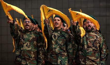 4 رسائل نارية من حز،ب الله.. هذا ما جرى ميدانياً 4 رسائل نارية من حز،ب الله.. هذا ما جرى ميدانياً