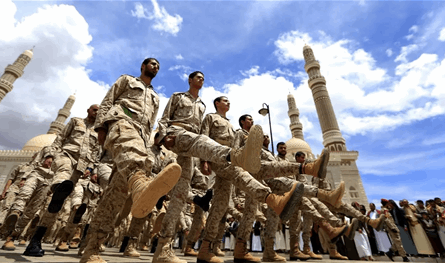 كيف يجمع الحوثيون معلوماتهم عن السفن لاستهدافها في البحر الأحمر؟ كيف يجمع الحوثيون معلوماتهم عن السفن لاستهدافها في البحر الأحمر؟
