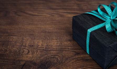 4 أفكار لهدايا تقنية 4 أفكار لهدايا تقنية