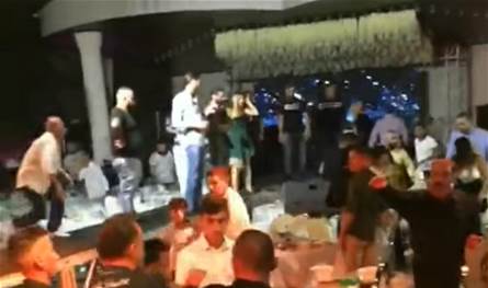 تضارب واقتحام مسرح خلال حفل وديع الشيخ وحسن الشاكوش وعمر كمال (فيديو)