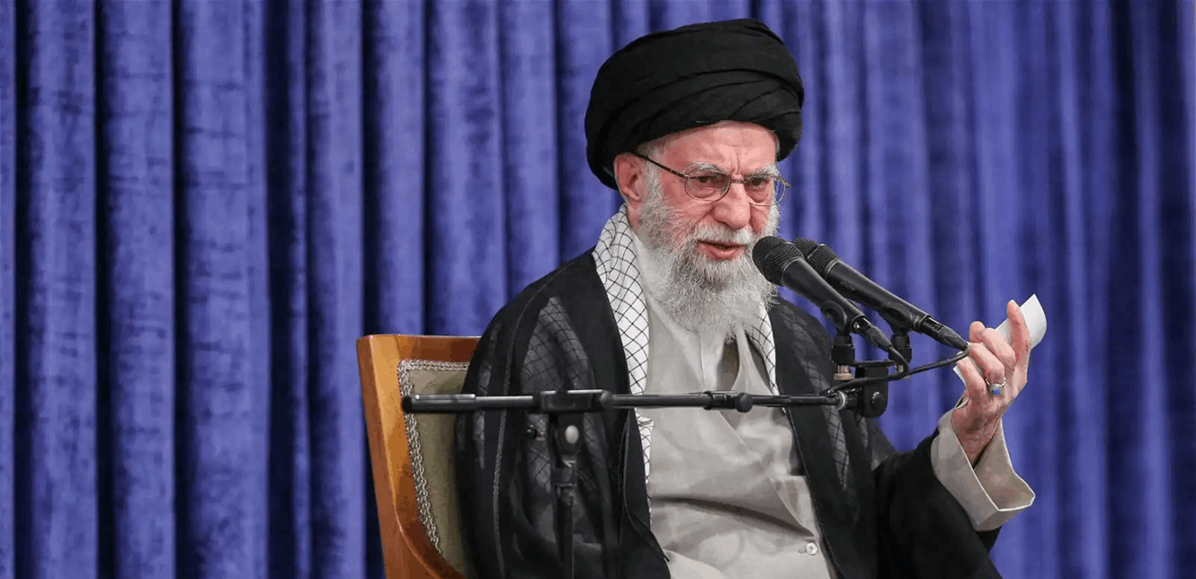 الاقوى في الدولة.. كيف يحمي الحرس الثوري الإيراني سلطة خامنئي؟