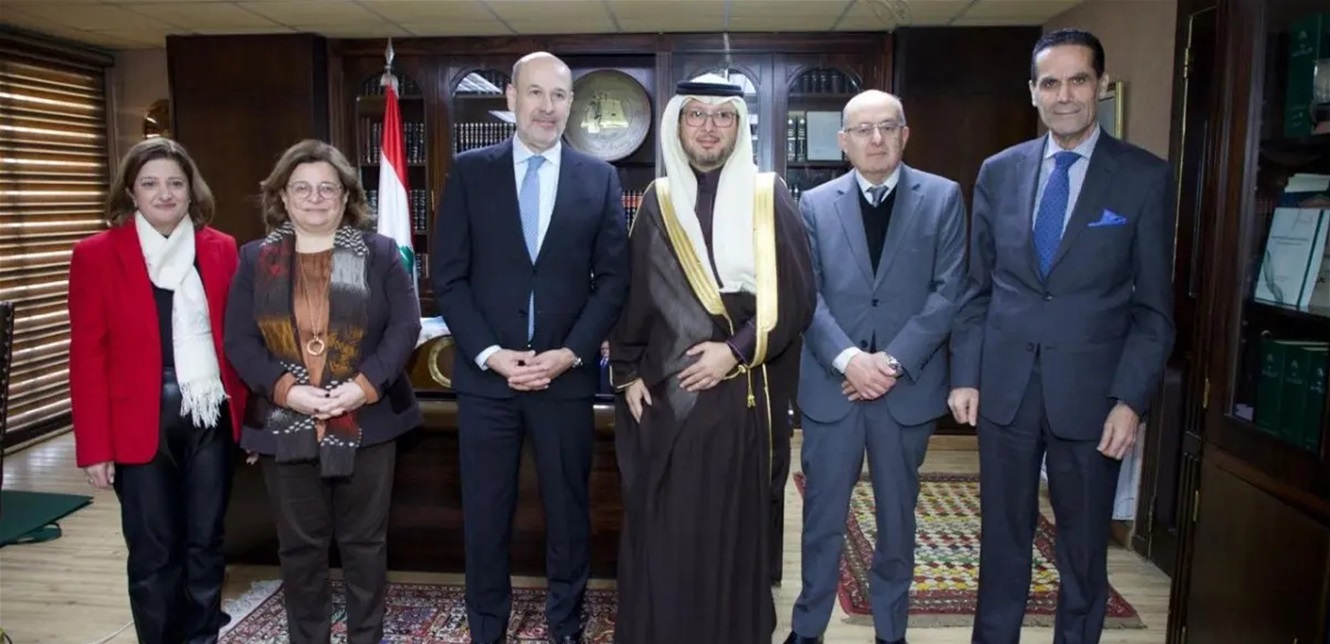 زيارة دبلوماسية سعودية لديوان المحاسبة وإشادة بإنجازاته