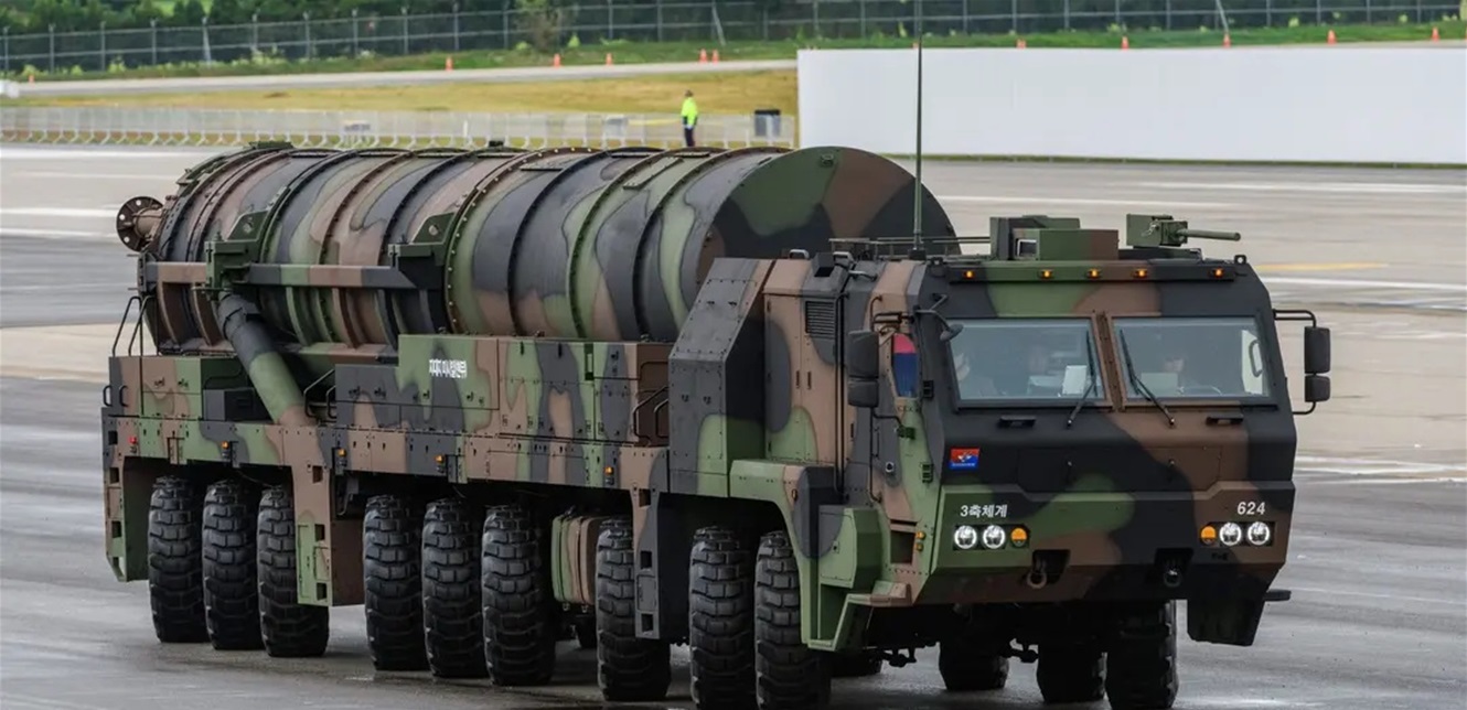 كوريا الجنوبية تبدأ نشر صاروخها الباليستي الأكبر هيونمو-5