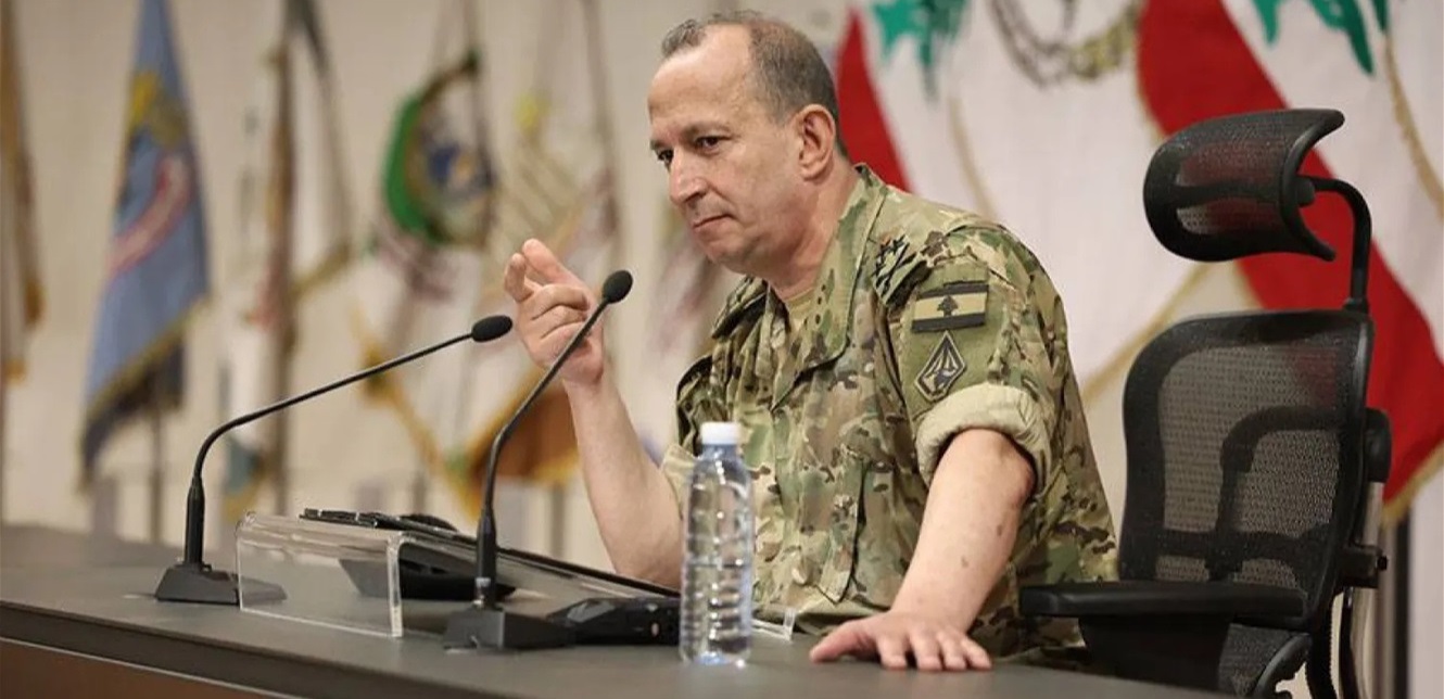 مساعي كليرفيلد تنجح: هيكل إلى واشنطن وحصرية السلاح حسمت