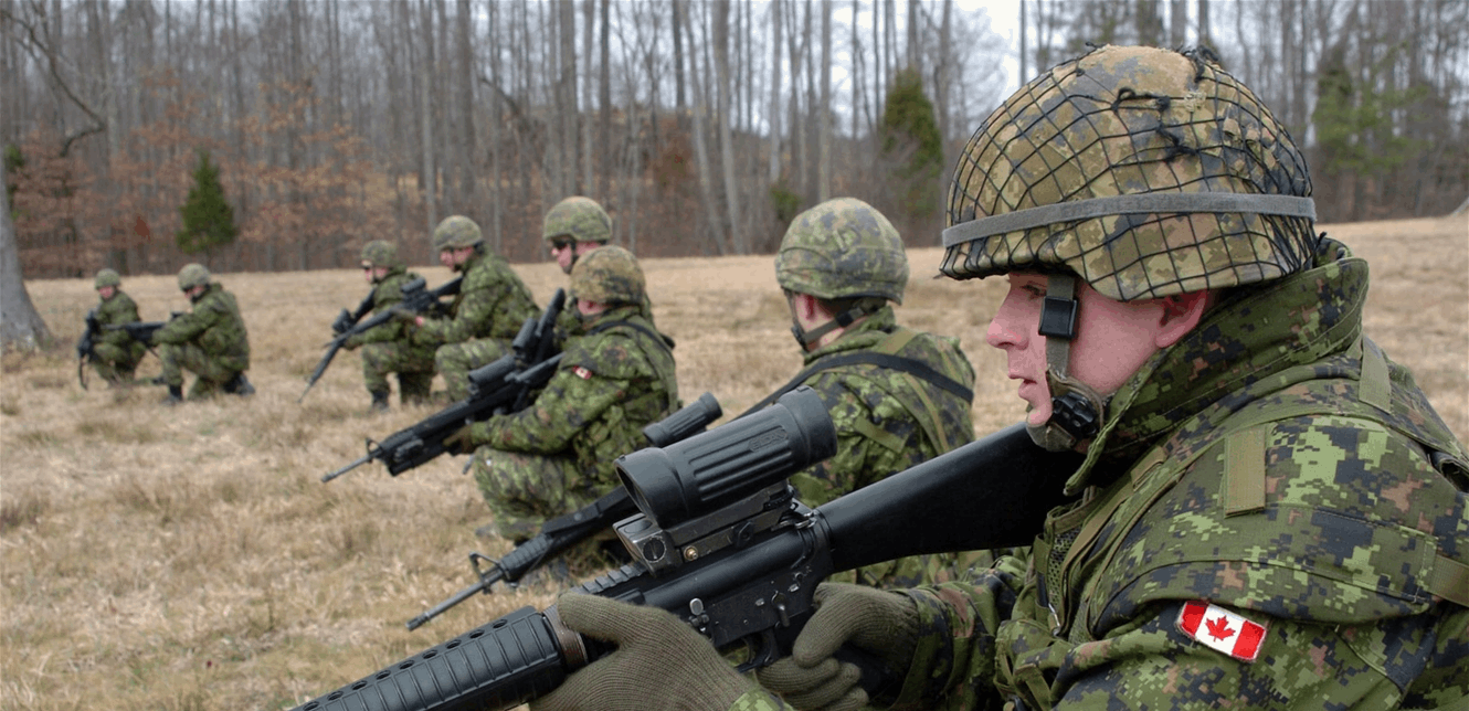 خطط وتدريبات للجيش.. كندا تتجهّز لسيناريو الغزو الأميركي