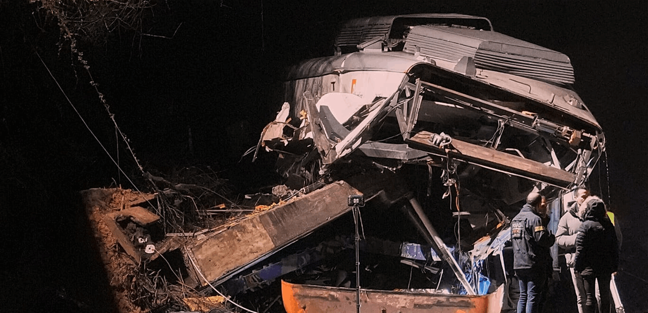 حوادث القطارات في إسبانيا تابع.. حادث جديد في برشلونة بعد أيام من كارثة أداموز