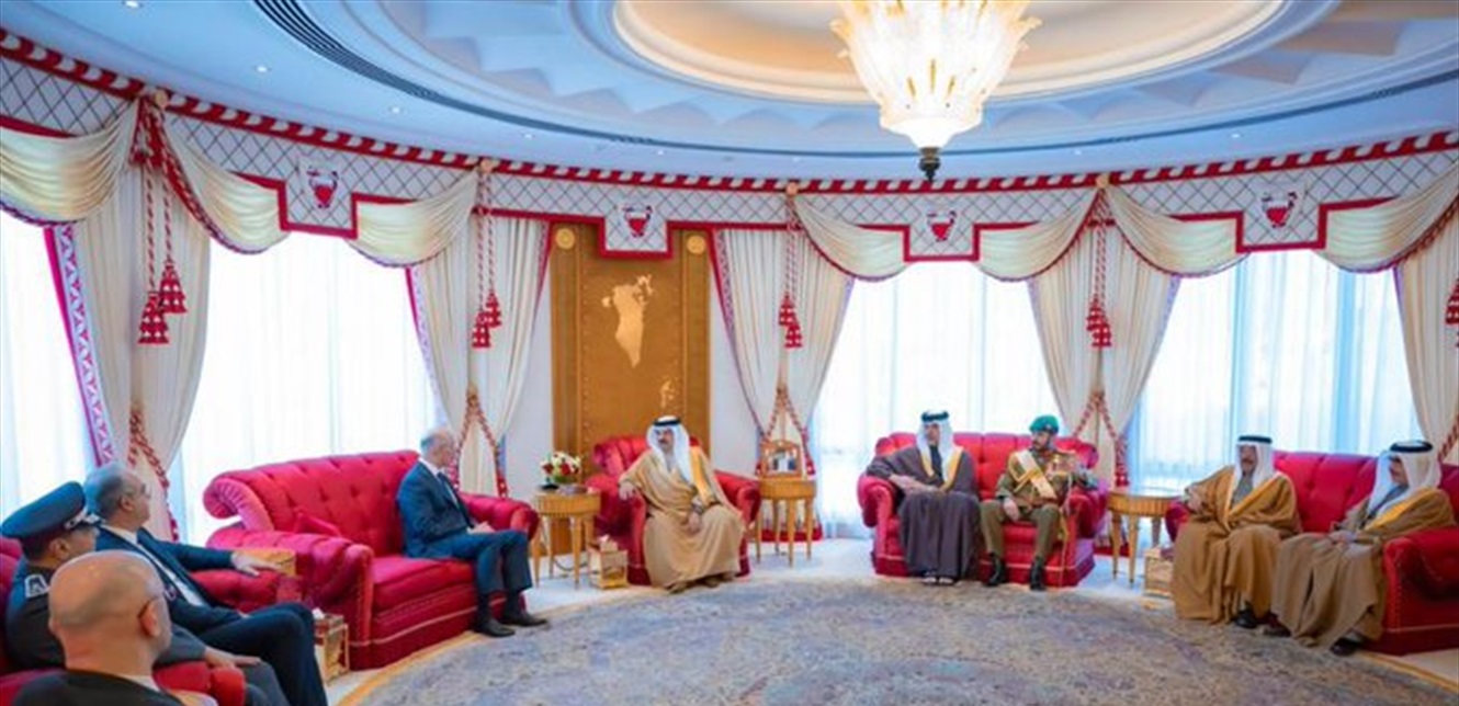 ملك البحرين خلال لقائه الحجار: مستمرون في دعم أمن واستقرار لبنان