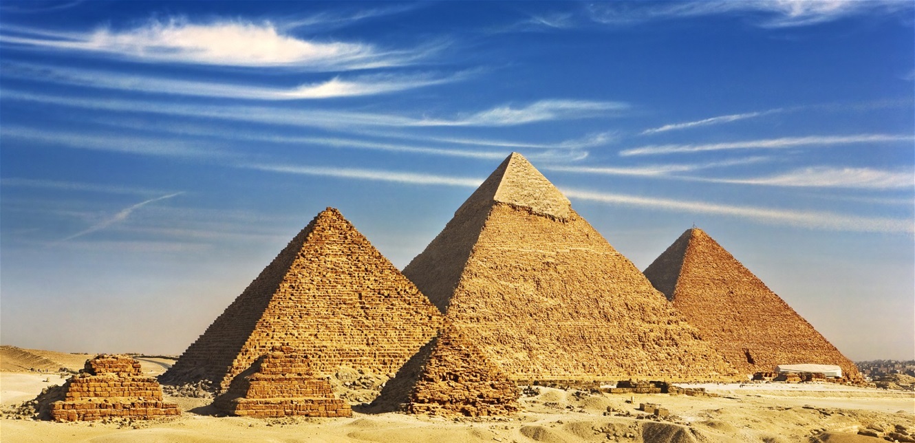 بُني من الداخل إلى الخارج.. نظرية الآلة الميكانيكية داخل هرم خوفو