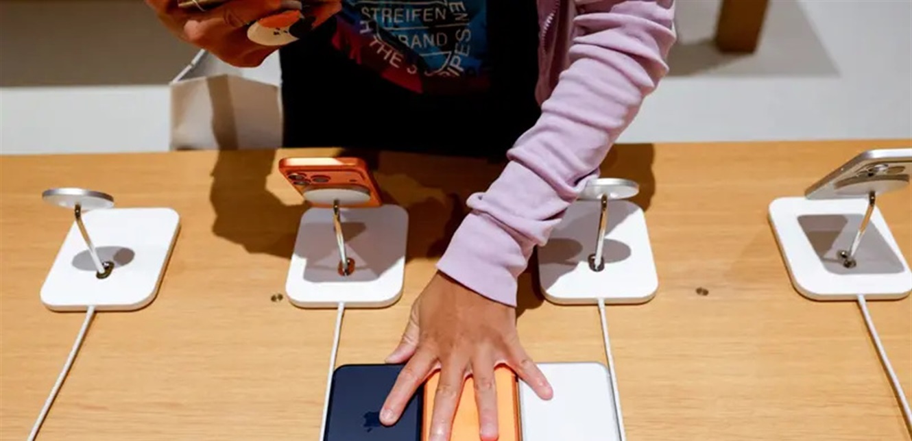 ضريبة الهاتف في مصر.. جدل الإلغاء ونصائح عملية للمغتربين