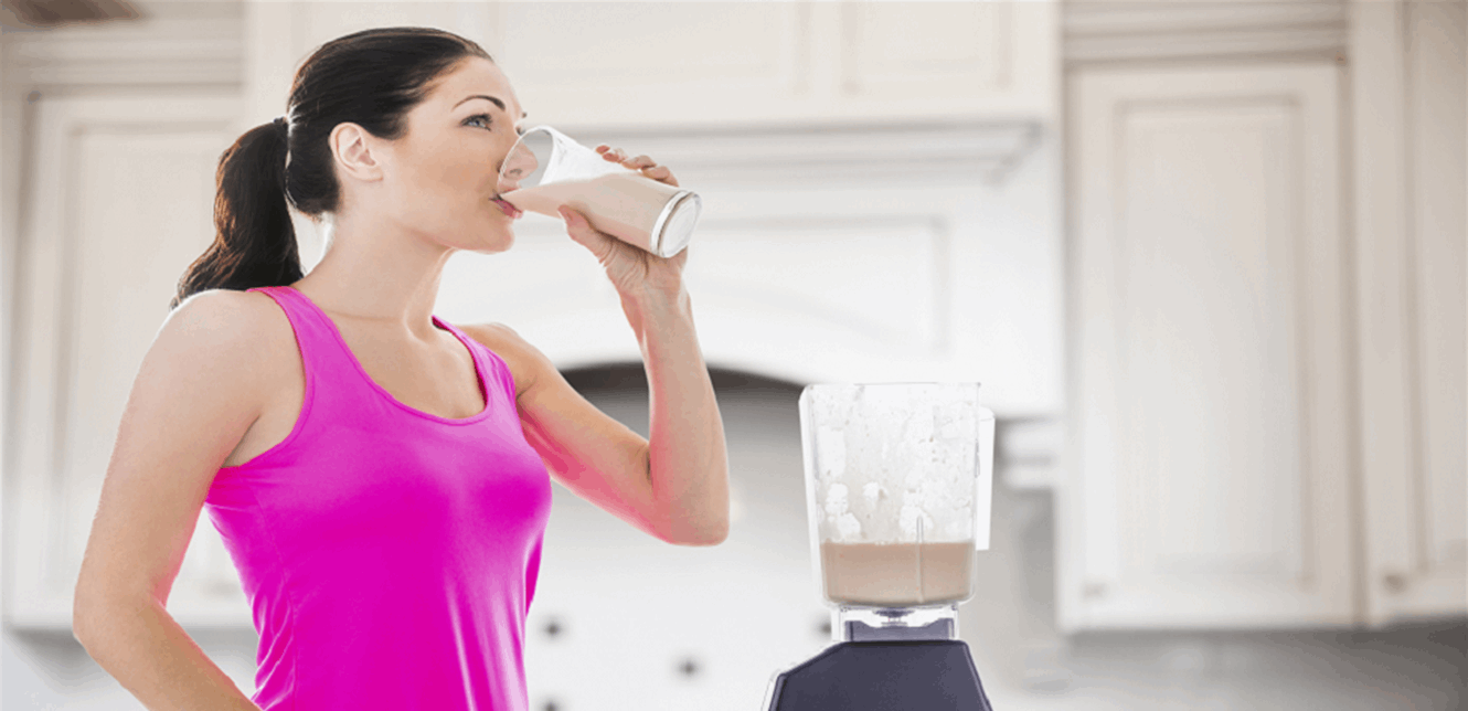 هل تساعد مخفوقات البروتين على إنقاص الوزن؟