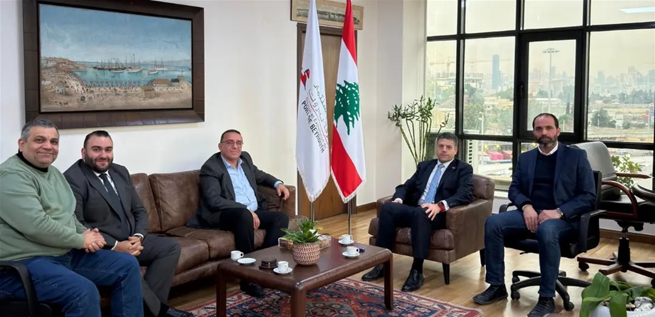  وفد من تيار المستقبل زار النفي وتأكيد على اهمية تطوير المرفأ