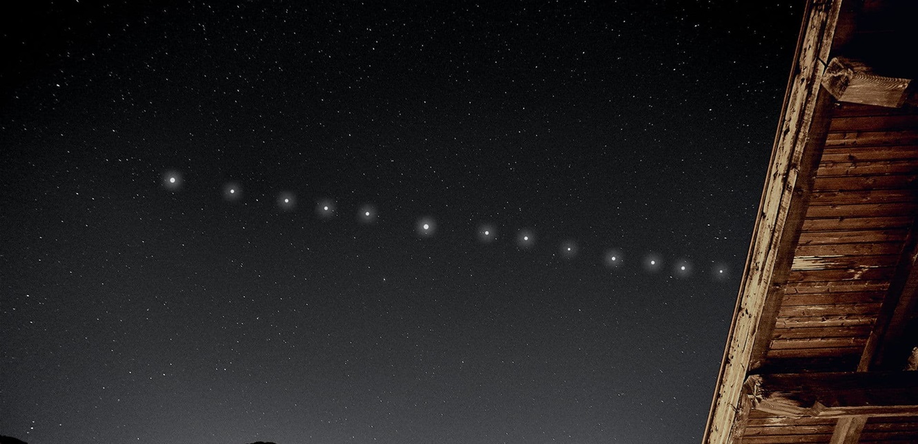 ترخيص أميركي لـستارلينك بـ7500 قمر إضافي.. وتحذيرات من كارثة مدارية