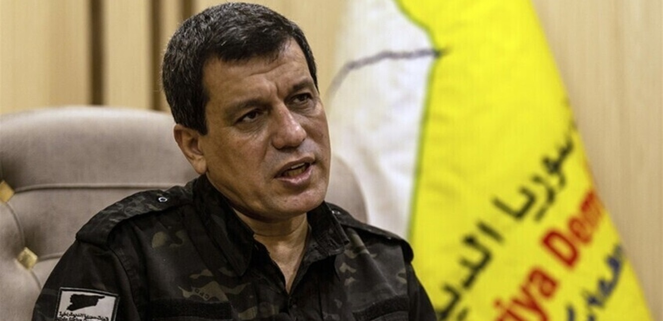 مساعٍ سياسية جديدة لدمج قسد بالحكومة السورية.. هذا ما كشفه مظلوم عبدي