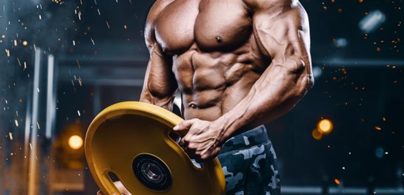 إثر نوبة مرضية مفاجئة… وفاة عملاق كمال الأجسام (صورة)