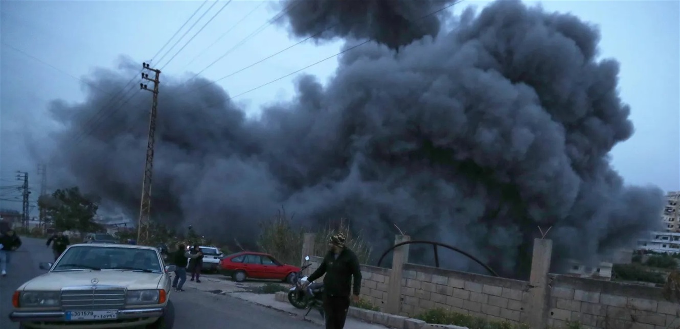 غارات على الحدود اللبنانية - السورية واستهداف محاور التهريب