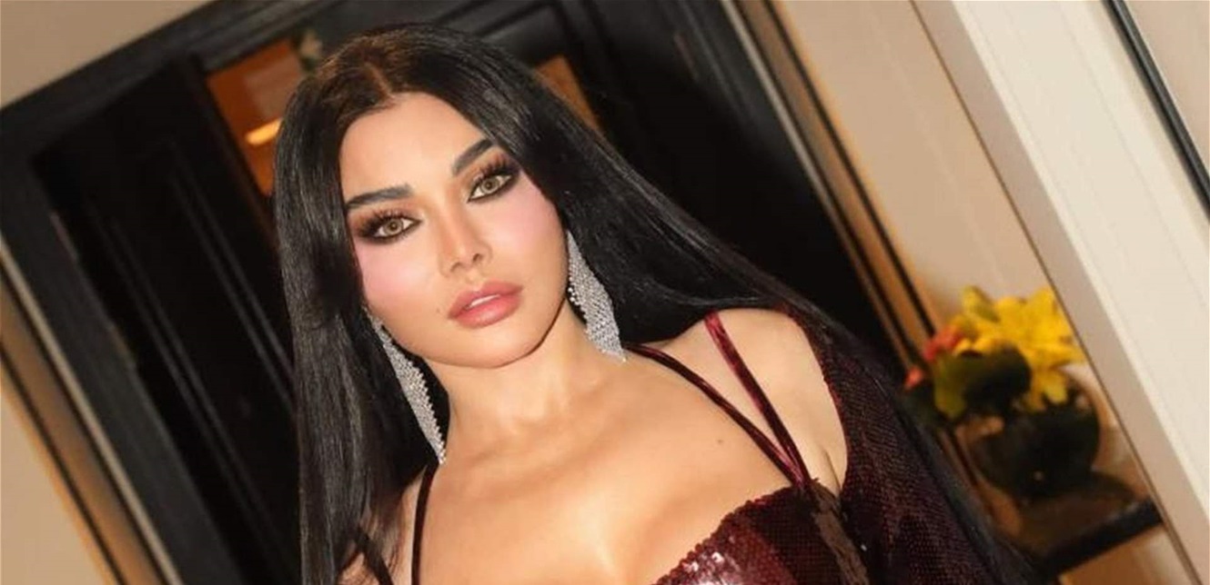 بدنا نروق.. هيفا وهبي تُشعل المسرح في الرياض وتتعلم الغزل باللهجة السعودية (فيديو)