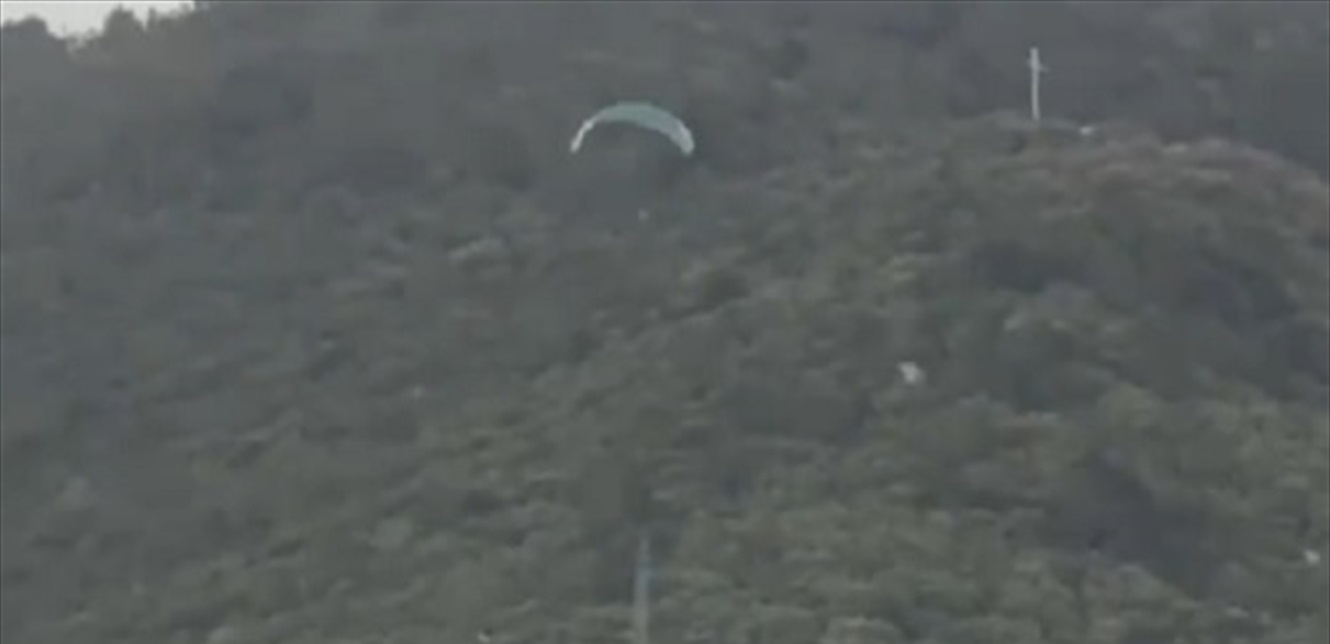 بعد سقوط 3 أشخاص خلال ممارستهم رياضة الطيران الشراعيّ... بيانٌ للدفاع المدنيّ