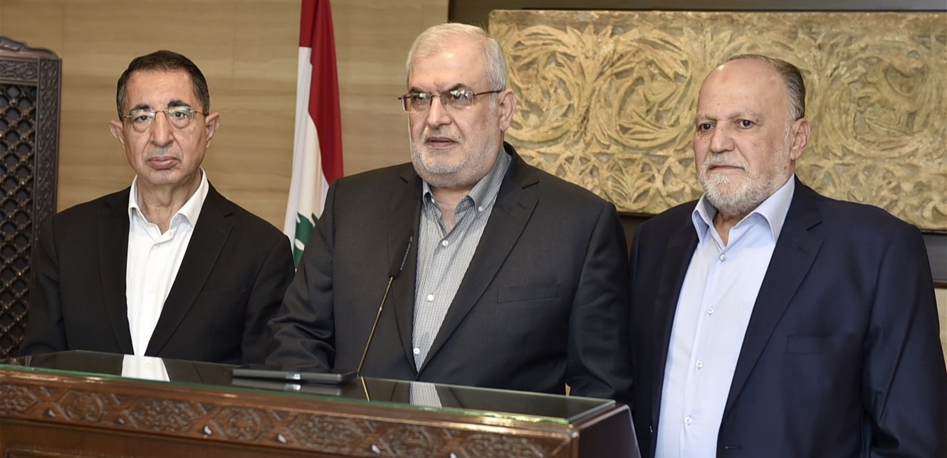 حملة على نائب الحزب