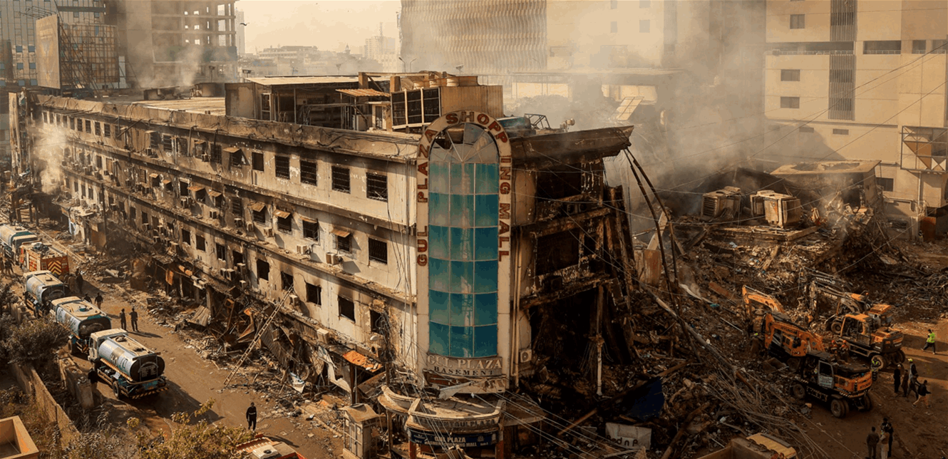 كارثة داخل فندق.. حريق أودى بحياة العشرات