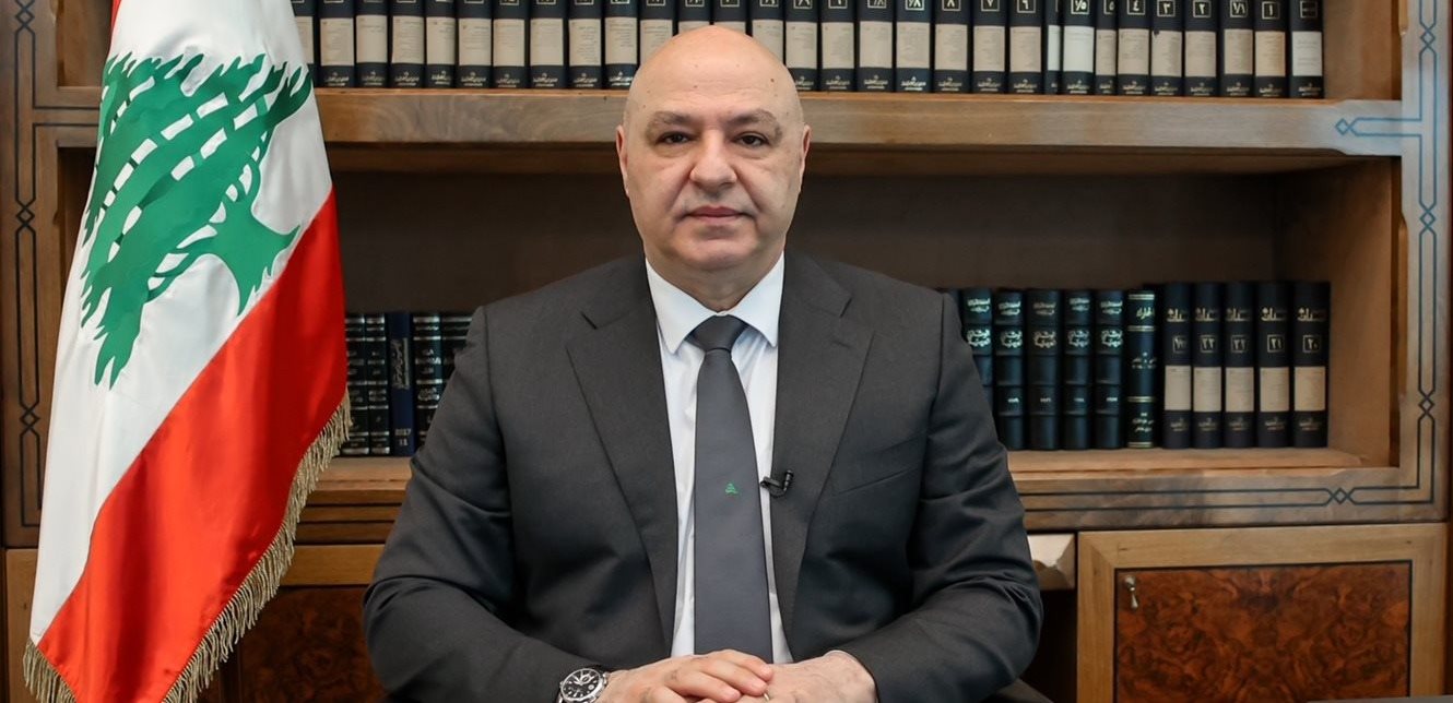 الخلاف بين عون و حزب الله يخيّم على مؤتمر دعم الجيش 