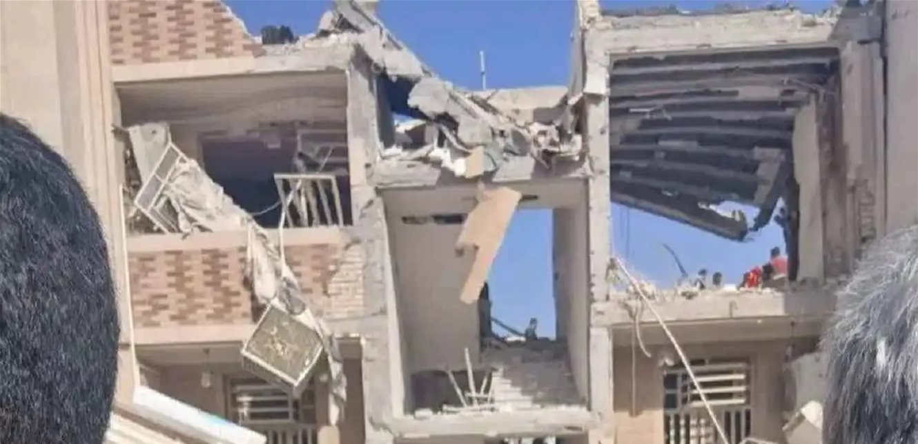 إنفجارات غامضة في إيران... أيّ جهّة مسؤولة عن تنفيذها؟