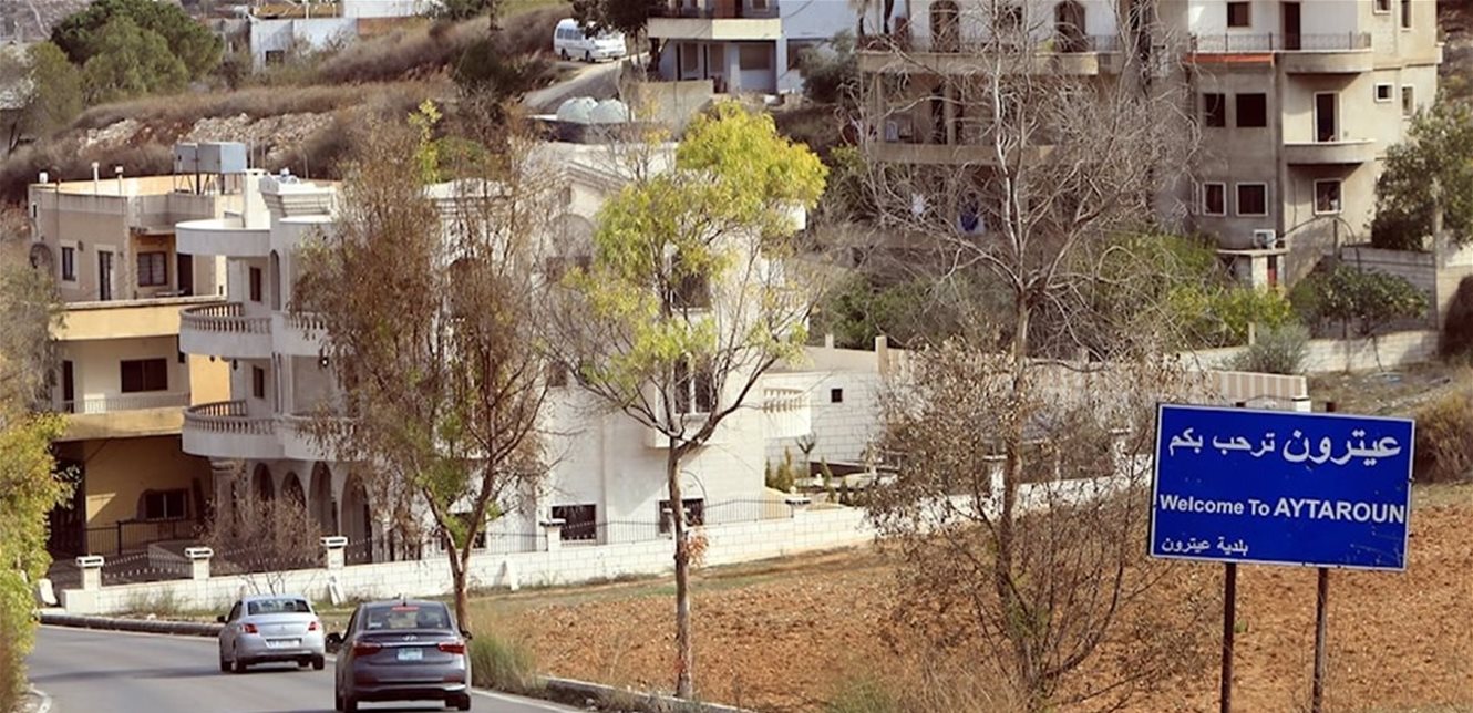 عند أطراف عيترون.. تمشيط بالأسلحة الرشاشة من موقع الجيش الاسرائيلي