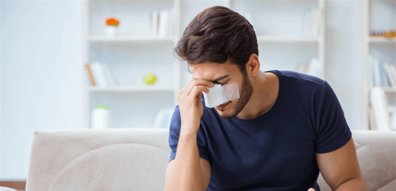 نزيف الأنف المفاجئ ما هي أسبابه وطريقة علاجه