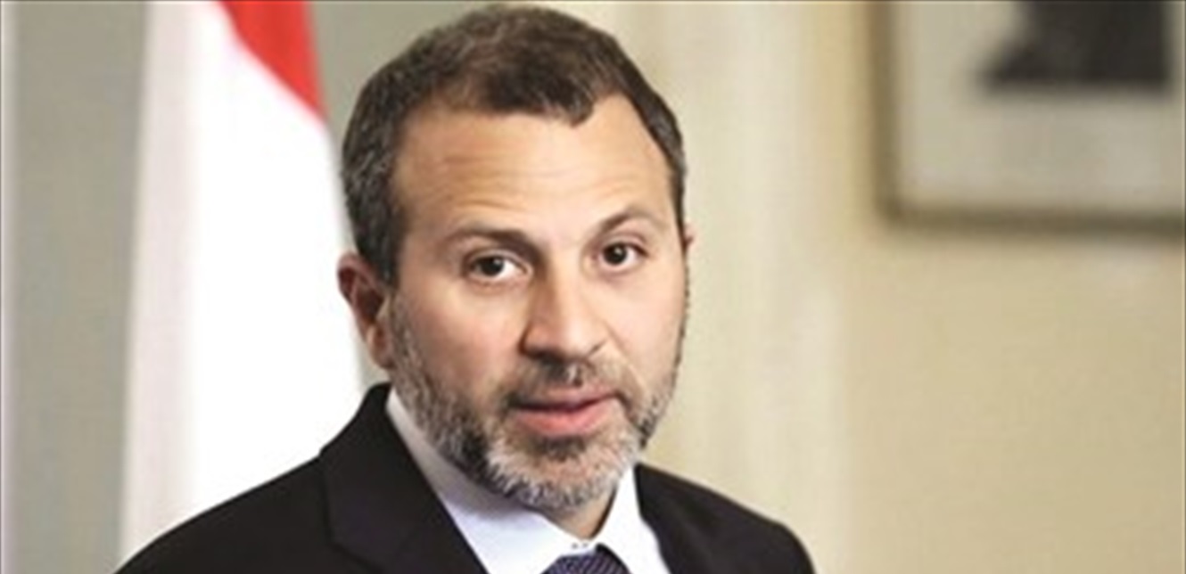 بومبيو يذكّر باسيل... مُعاقَب 