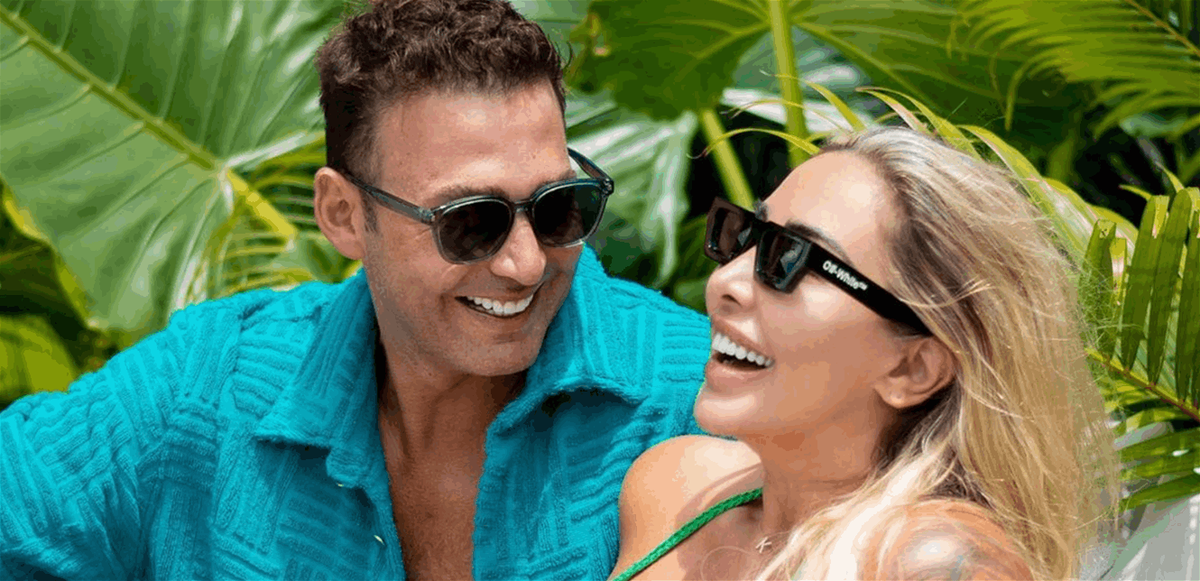 “كنا نستحم سويا”.. جويل ماردينيان وزوجها يُثيران ضجة بتصريحاتهما الجريئة عن حياتهما الزوجية! (فيديو) – بوابة مشاهير