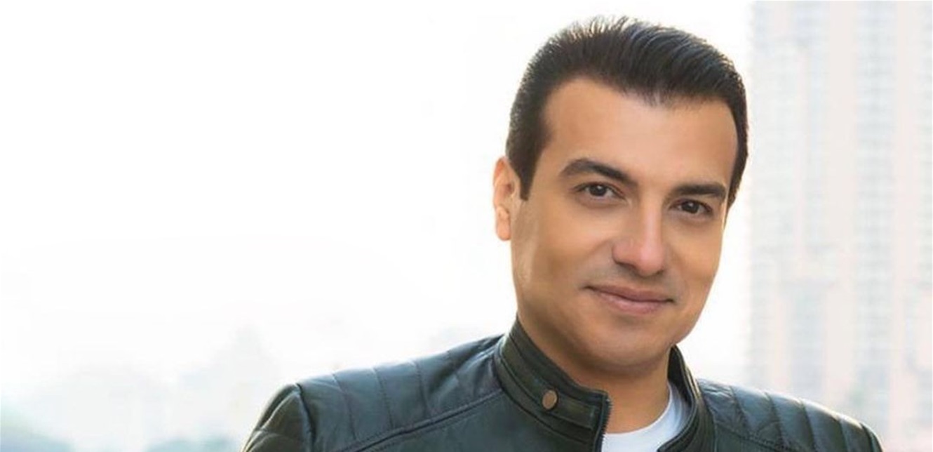 مشاهير حصلوا على شهادة الدكتوراه.. تعرفوا إليهم – بوابة مشاهير