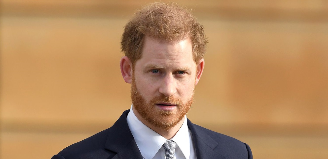 بعد 4 سنوات من زواجه… الأمير هاري يتوسّل لصديقتيه القديمتين – بوابة مشاهير
