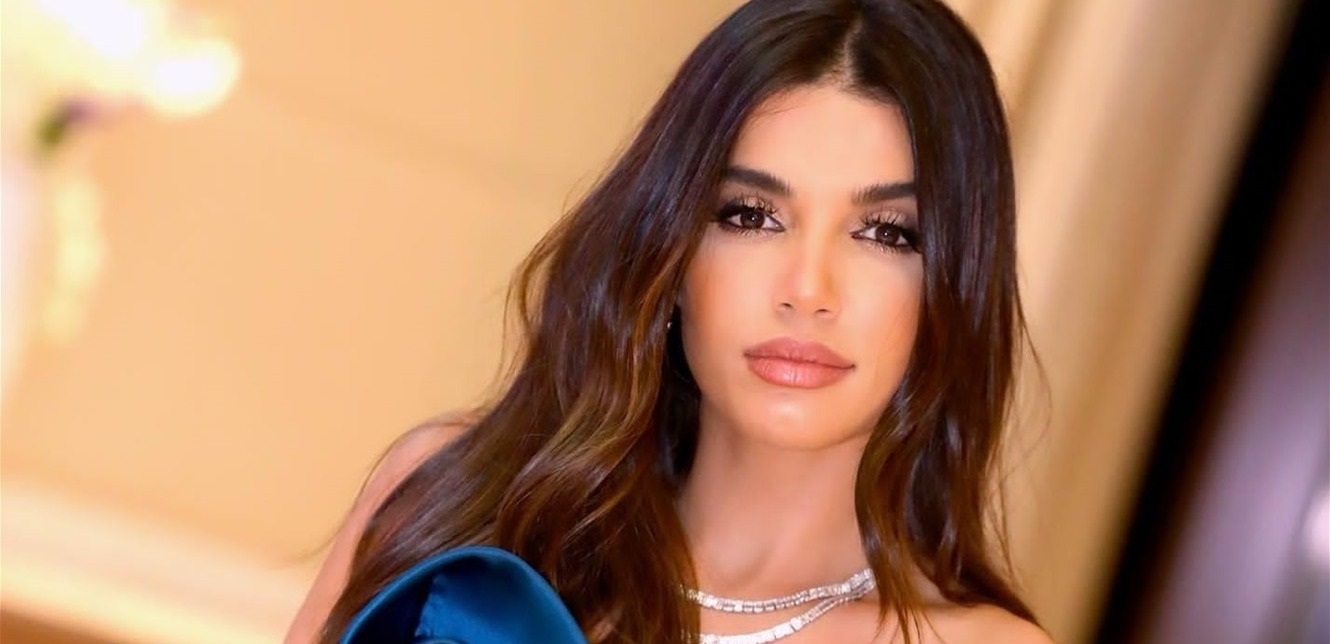 ليال الاختيار بإطلالة لافتة في أبو ظبي.. هكذا ظهرت بـاللون الفيروزي – بوابة مشاهير