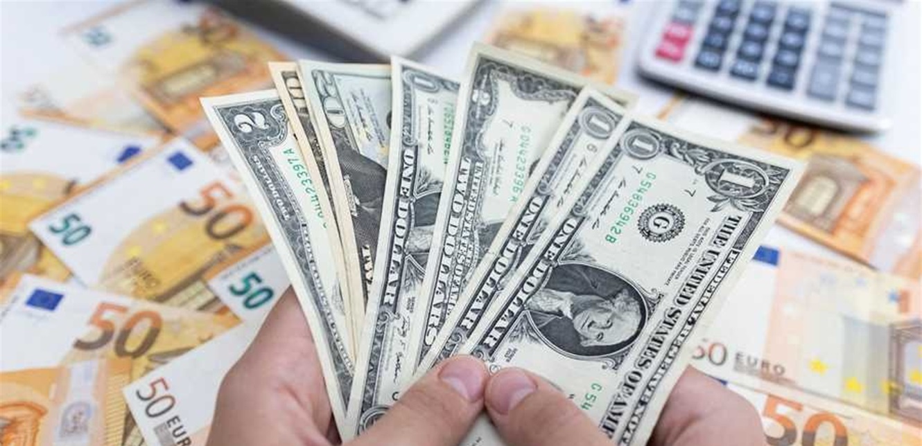 الدولار يحافظ على مستوياته.. إليكم أسعار العملات المالية والرقمية