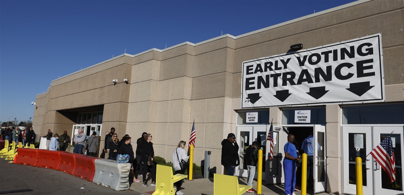 أوهايو.. الناخبون يتوافدون على صناديق التصويت المبكر مع اقتراب يوم الحسم