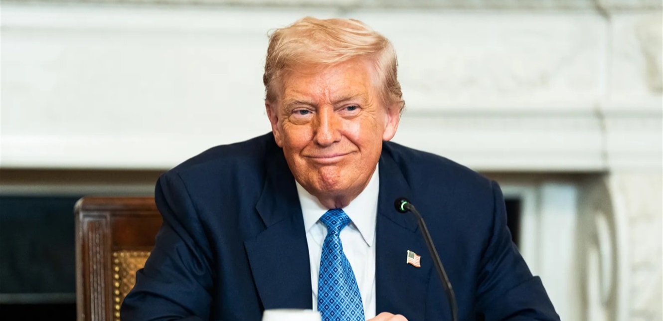 ضربات ووساطات.. قائمة بما فعله ترامب في أول عامٍ على ولايته الثانية