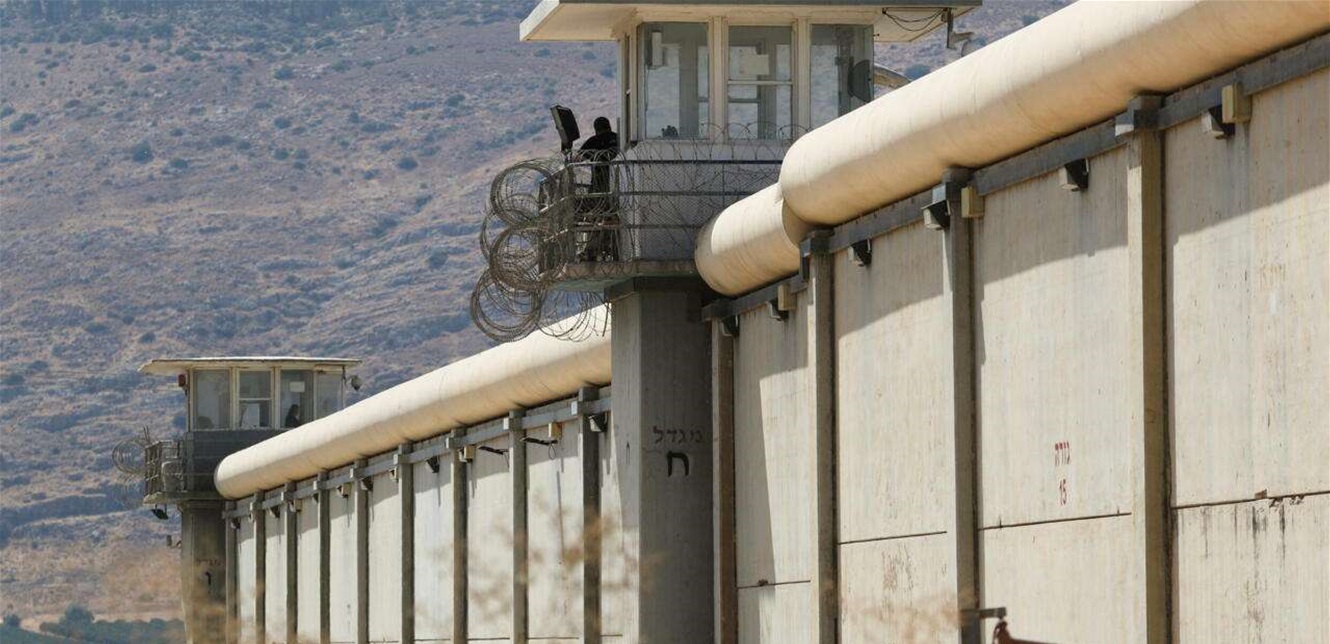 أرقام مخفية وانتهاكات جسيمة.. مصير المعتقلين يثير مخاوف المؤسسات الحقوقية