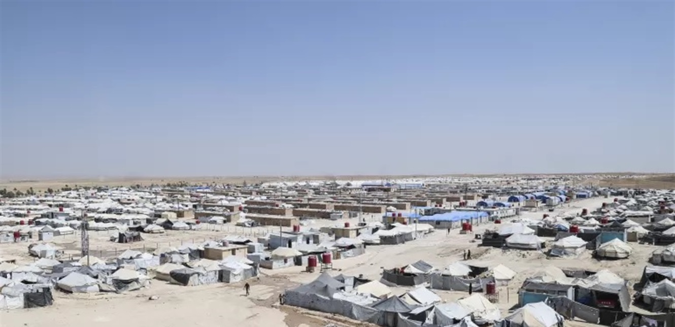 بعد إنسحاب قسد منه... من يضمّ مُخيّم الهول؟