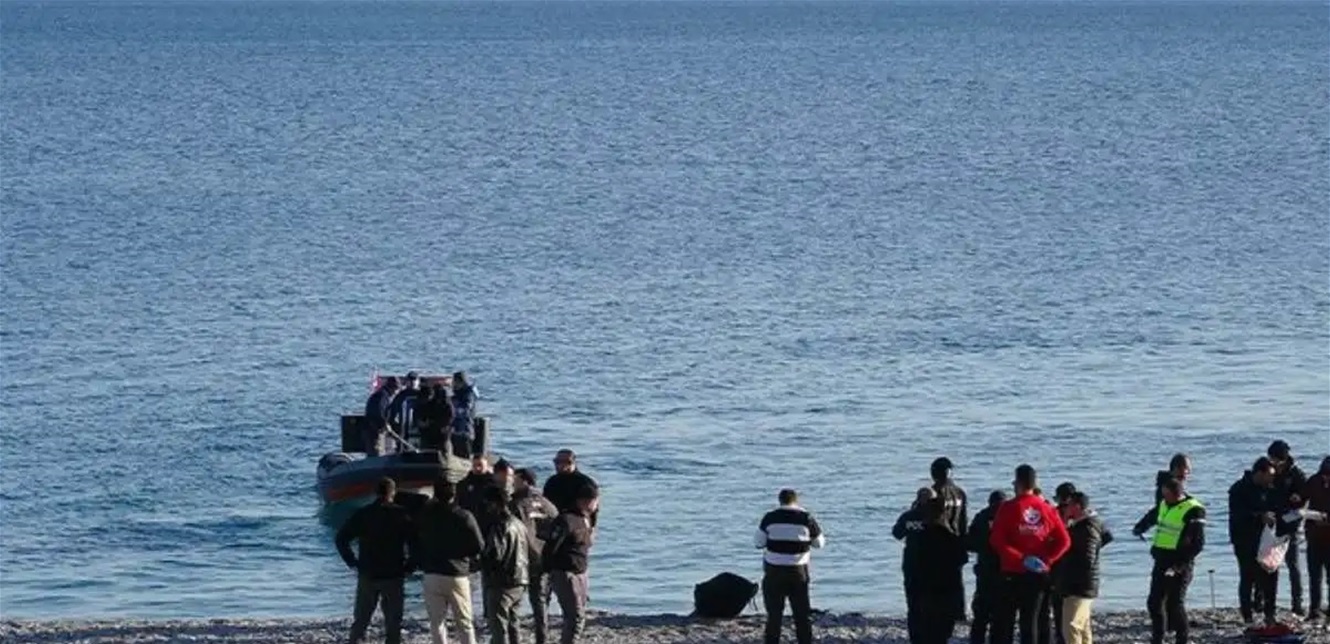 في تركيا... علقت جثة بصنارته!