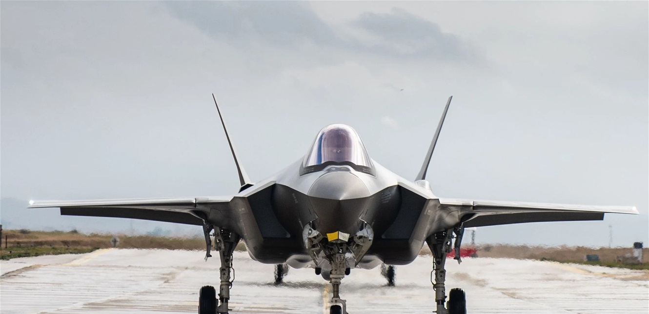 أسود الجنوب والنسر الذهبي على أهبة الاستعداد... هل دقّت ساعة الصفر؟