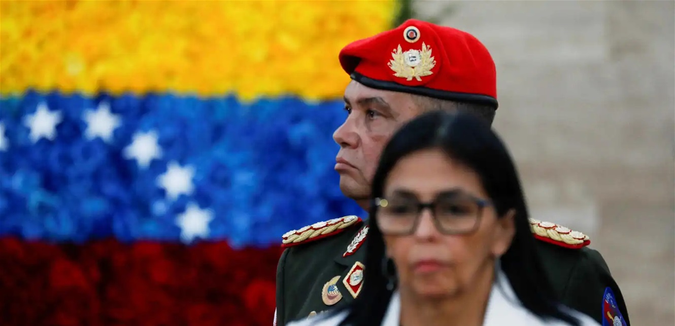 فنزويلا: تحركات عسكرية جديدة لتعزيز سلطة الرئيسة المؤقتة