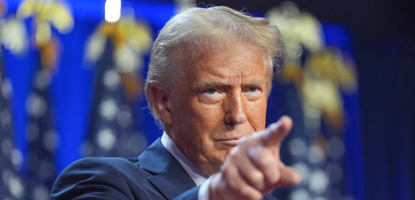 توقيت قد يشنّ فيه ترامب هجمات عسكرية.. صحيفة إسرائيلية تحدّده