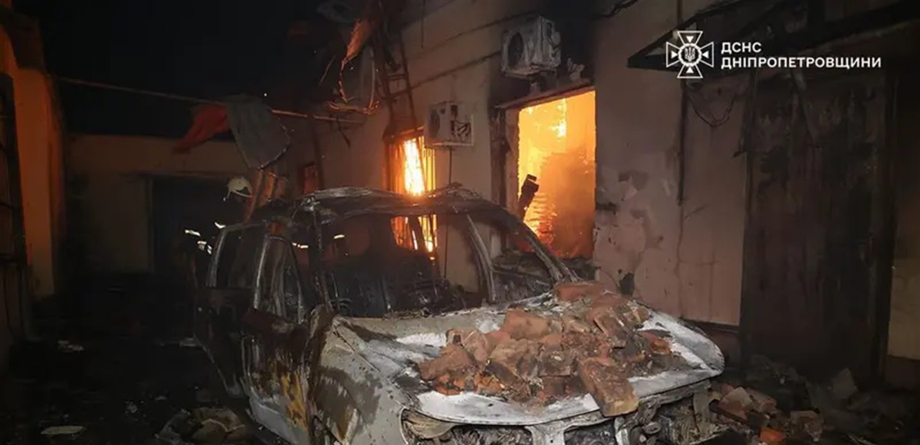 روسيا تهاجم أكبر مدينتين في أوكرانيا