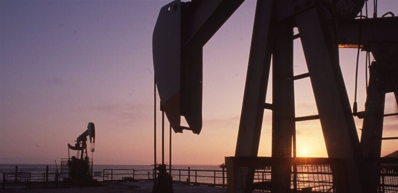 الحكومة السورية تبدأ باستخراج النفط من الحقول المحررة