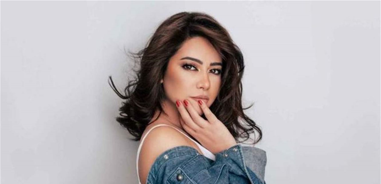 ابنة شيرين عبد الوهاب تتخرج بلا والدتها