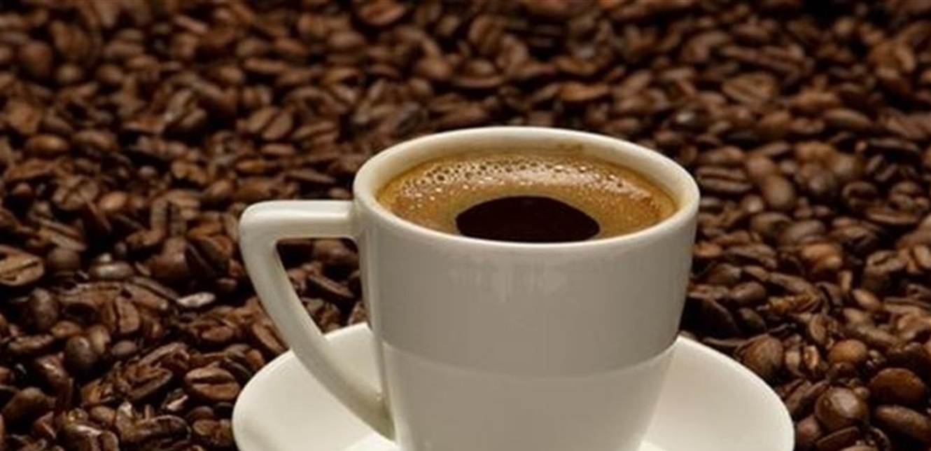 ندوة ألاسكا بطانية  هكذا يغير شرب القهوة قبل الفطور مستوى السكر في الدم